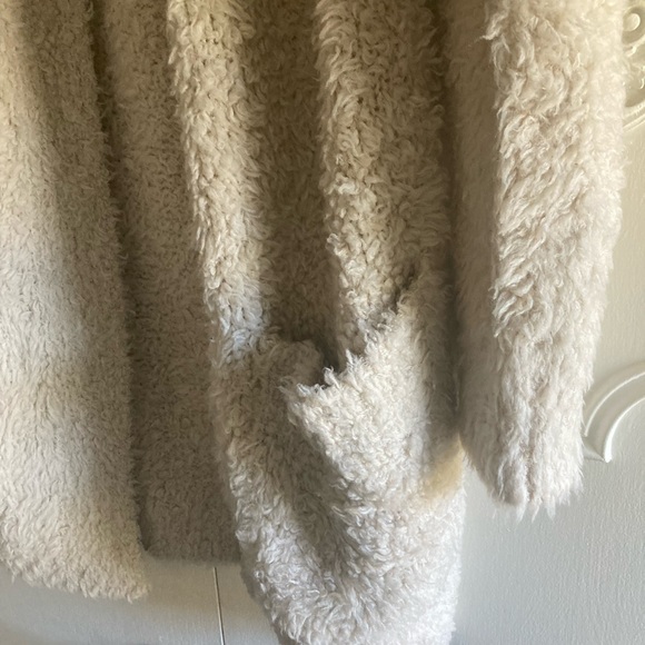 Banana Republic Sherpa Cardigan - Picture 3 of 8